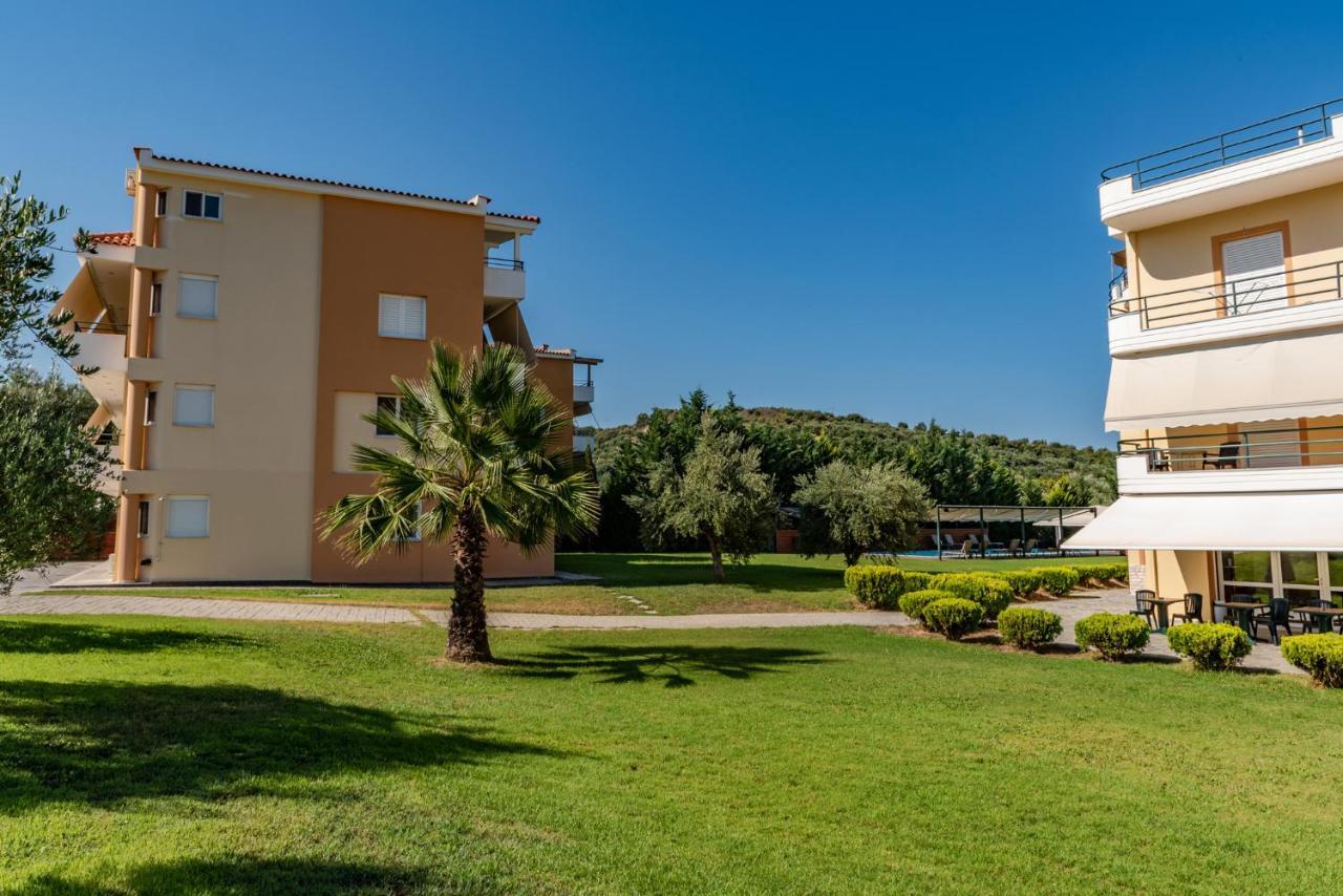 אפרטהוטל זכארו Anilio Plaza מראה חיצוני תמונה