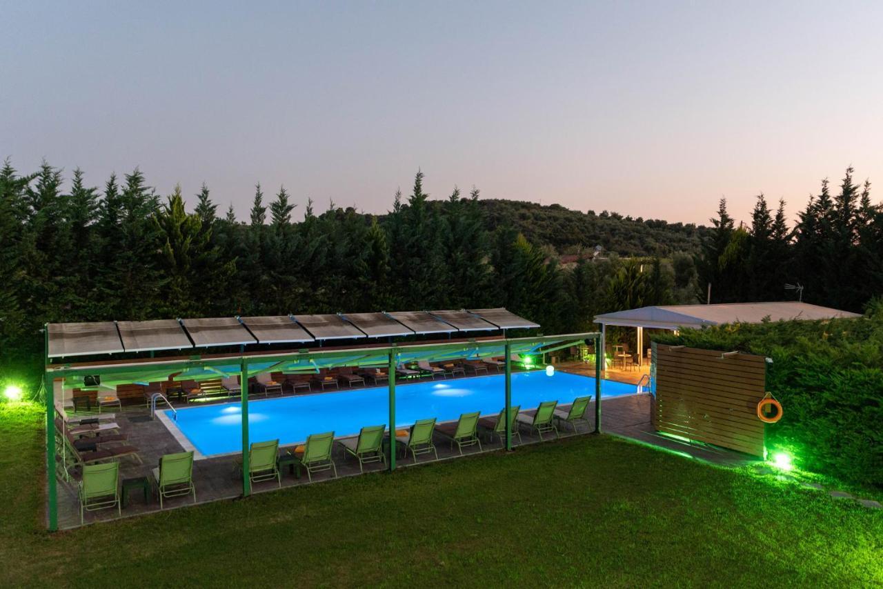 אפרטהוטל זכארו Anilio Plaza מראה חיצוני תמונה